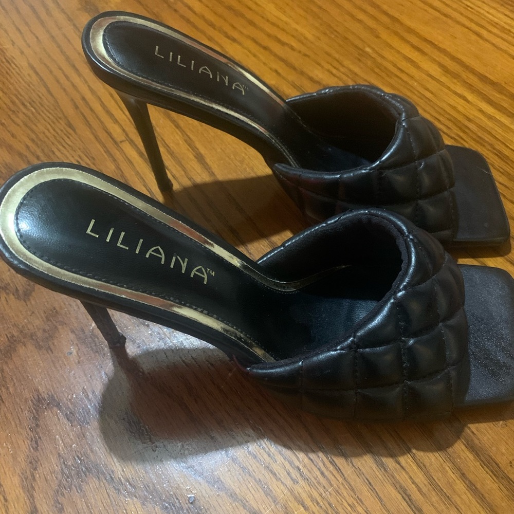 Women Liliana quilted mules